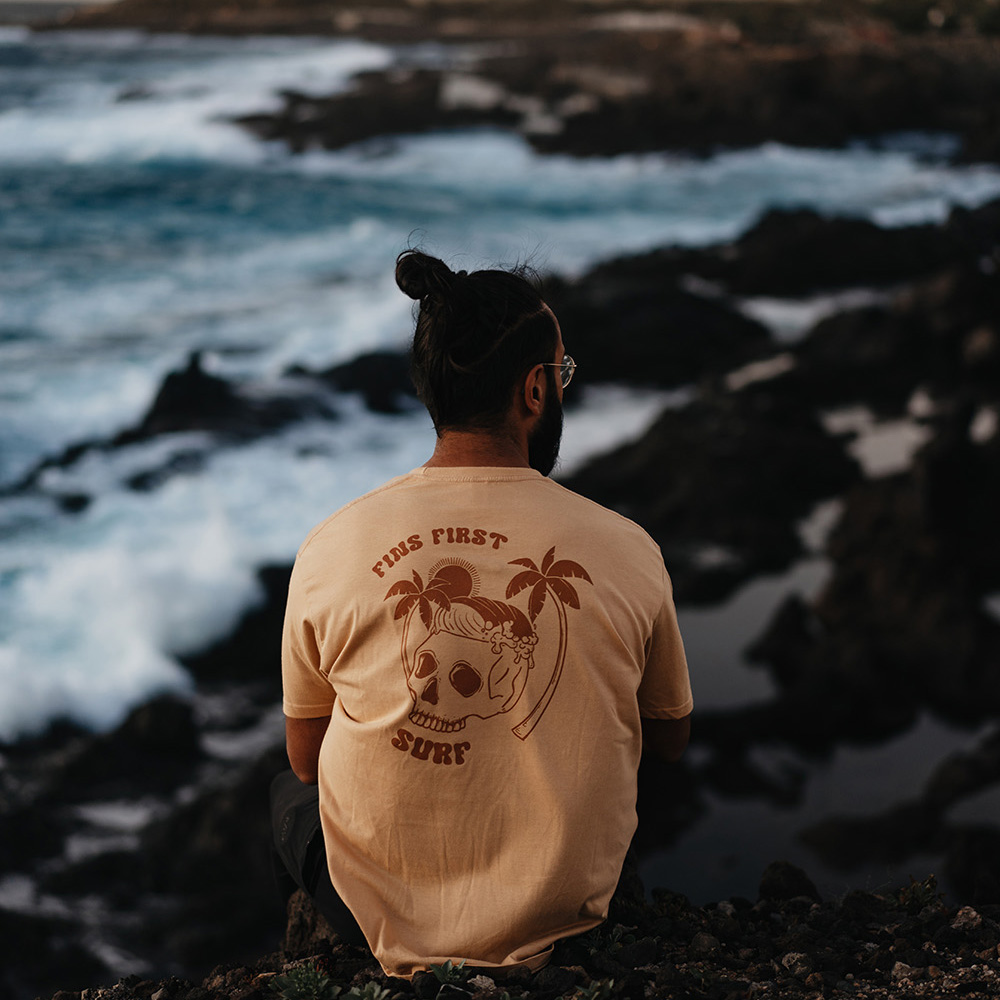 t-shirt design surfschool